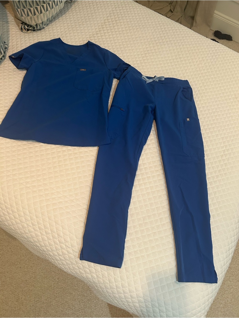 Figs Royal Blue Women's Scrub Top & Pants Set, XS
